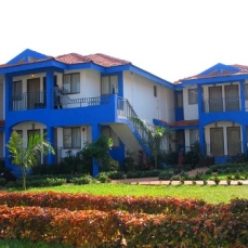 Baywatch Resort 4*