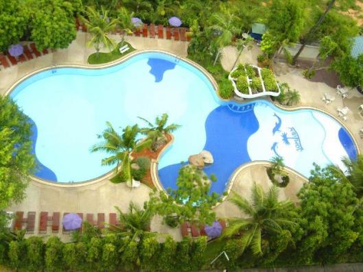 Jomtien Palm Beach Hotel & Resort 4*