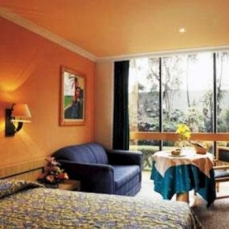 Royal Zona Rosa 5*