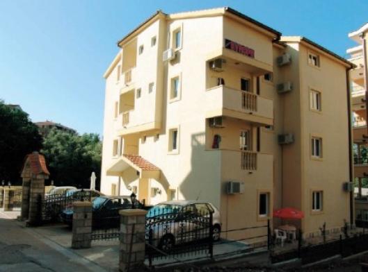 Villa Europa 4*