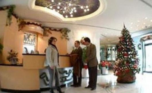 Royal Suites Hotel 4*
