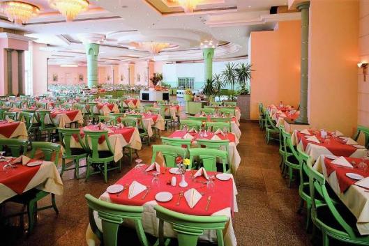 Dreams Beach Resort 5*
