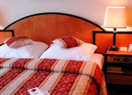 Diplomat Hotel Prague 4*