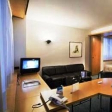 UNA Hotel Century 4*