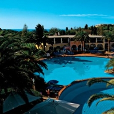 Forte Village Resort Cala del Forte 5* de Luxe