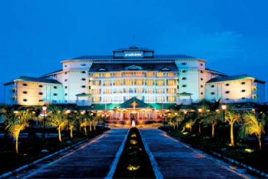 Le Meridien Cochin 5*