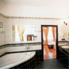 Bristol Livia 4*