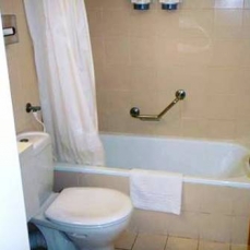Olympia 4*