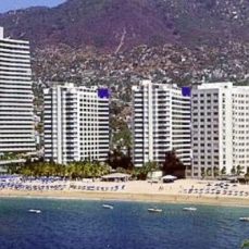 Playa Suites 4*