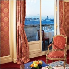 Raphael 4* de Luxe