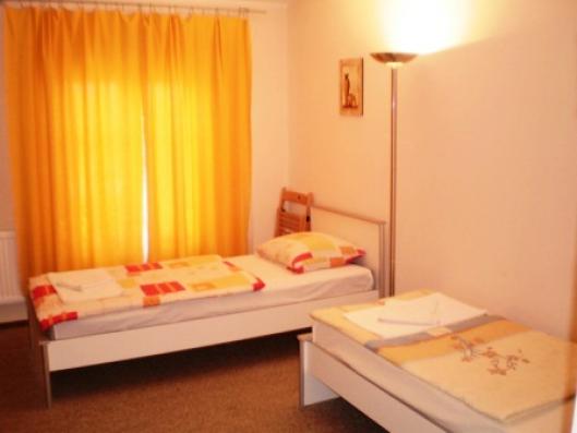 Pension Europa 3*