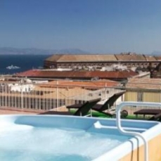 Renaissance Naples Hotel Mediterraneo 4*