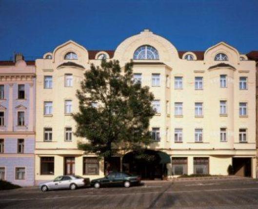 Savoy 5*