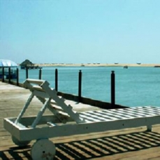 Estuary Island Resort 4*