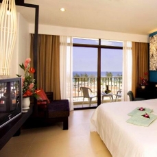 Centara Karon Beach Resort 4*