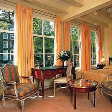 Ambassade Hotel 3*