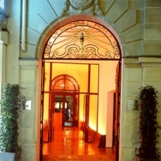 Pershing Hall 4*