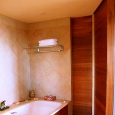 Chateau des Feuilles  4*