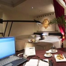 NH Grand Hotel Verdi 4*