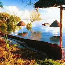 Pole Pole Bungalow Resort 4*