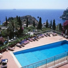 Villa Esperia 4*