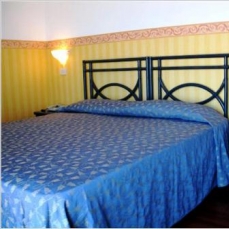 Regina 3*