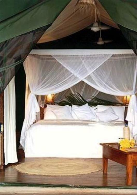 Fundu Lagoon Lodge 5*