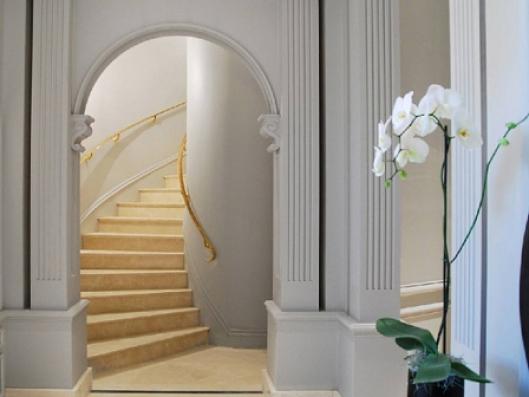 La Réserve Paris 4*