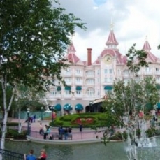 Disneyland Hotel 4*
