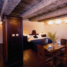 The Iron Gate Hotel And Suites 5*