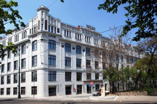 Park Inn Prague 4*
