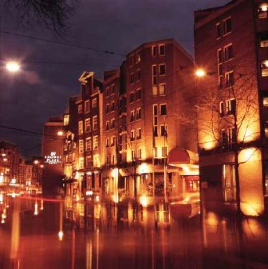 Crown Plaza Amsterdam City Centre  5*