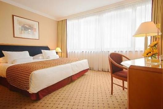Corinthia Towers Hotel 5*