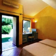 Chia Village 4*