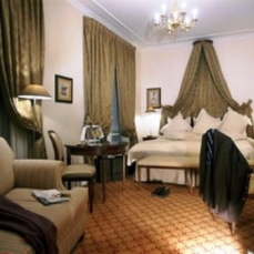 Champs Elysees Plaza  4*
