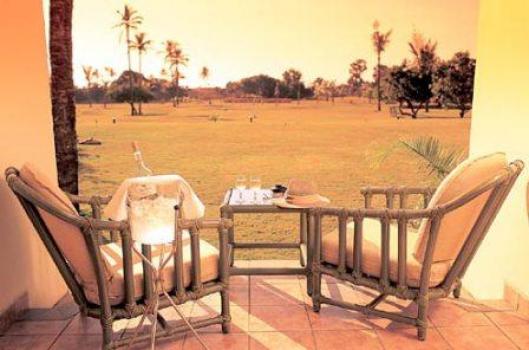 Radisson White Sands Resort 5*