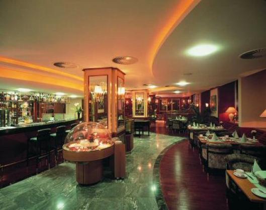 Hotel Palace Praha 5*