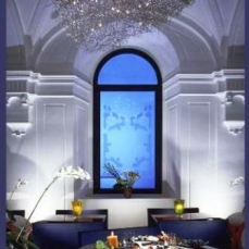 Art by the Spanish Steps  4*