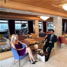 Holiday Inn Hotel Resort 4*