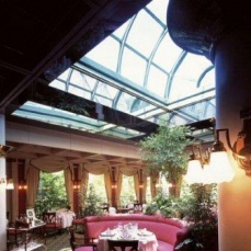 Savoy 5*