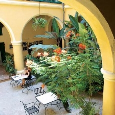 Hotel Conde de Villanueva 4*