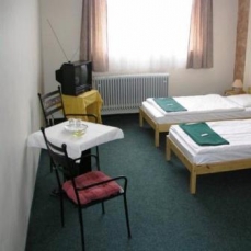 Akat Pension And Hostel 3*