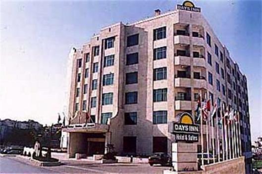 Days Inn 4*